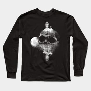 skull rock - halloween aesthetic Long Sleeve T-Shirt